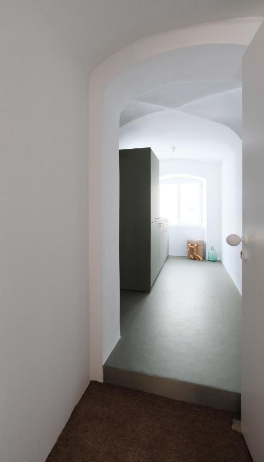Entzueckende Kleine Wohnung 林茨 外观 照片